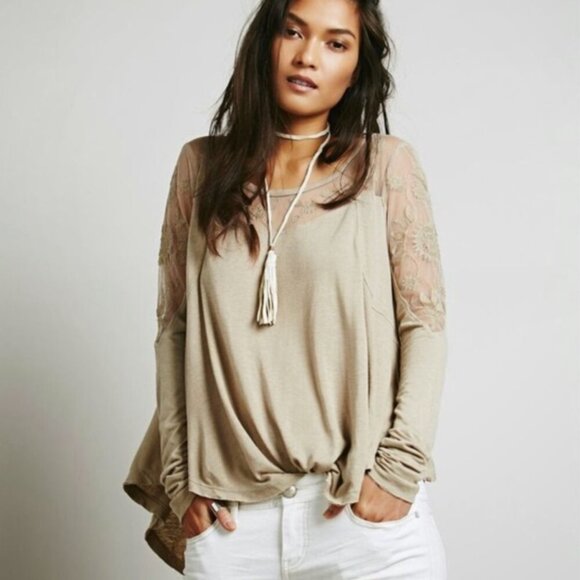 Free People New Romantics 'Pretty Pretty Tee' in Taupe/Latte/Tan Size XS - Picture 1 of 14
